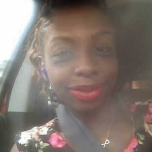 Meet your Posher, Deja